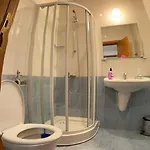 Daire Two Bedroom Flat In Magernitsa *