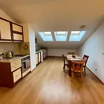Two Bedroom Flat In Magernitsa Daire Bansko