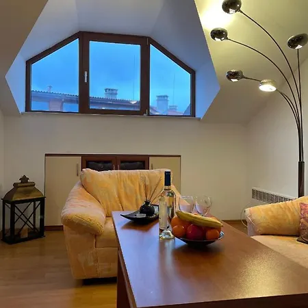 Two Bedroom Flat In Magernitsa *