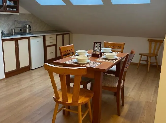 Two Bedroom Flat In Magernitsa